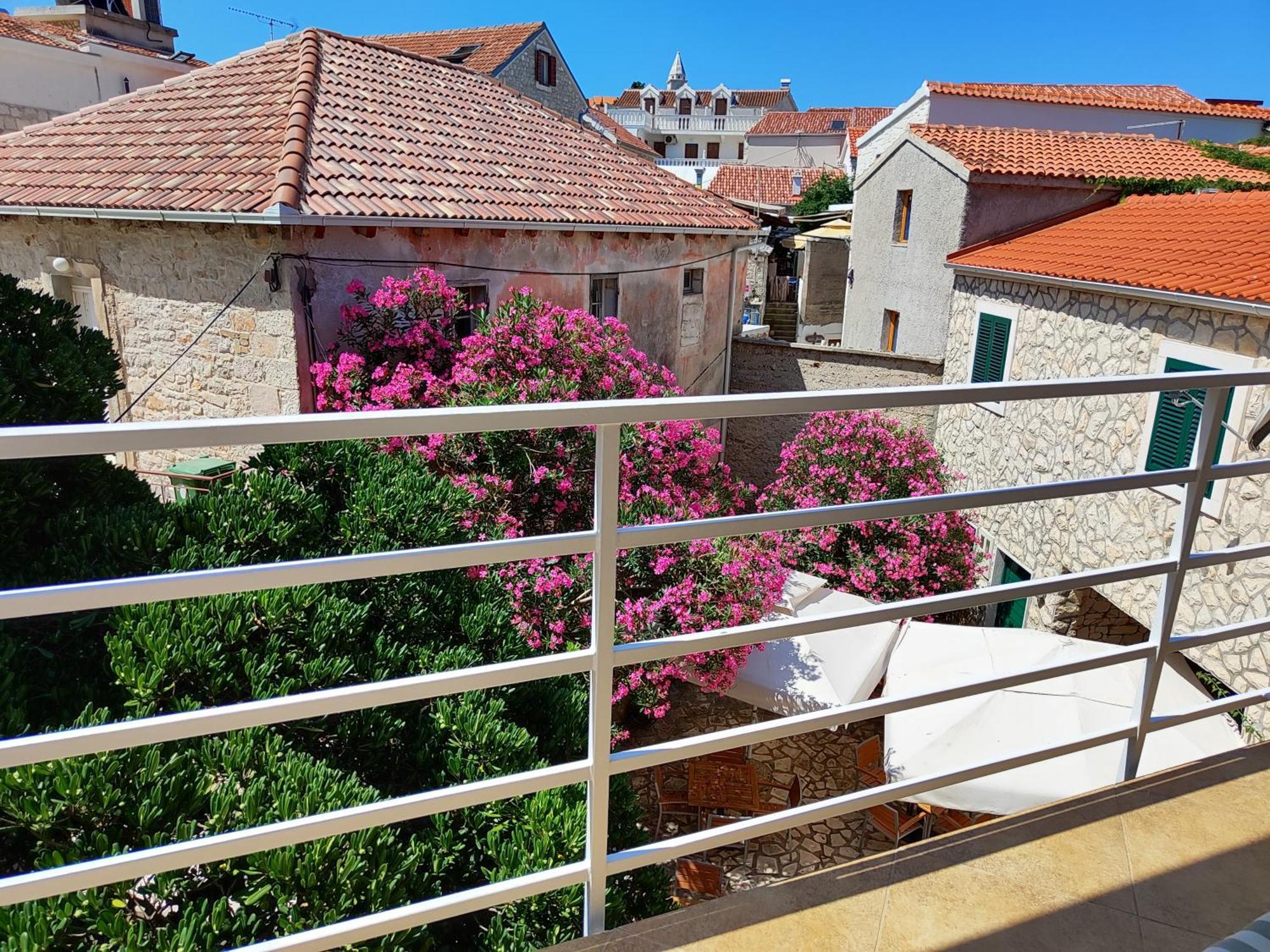 Guest House Adria Primošten Esterno foto